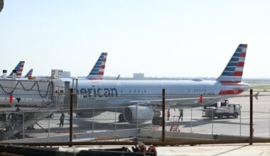 'The airport's totally closed?' | El Paso airport closure surprises pilots - listen to their real-time reaction