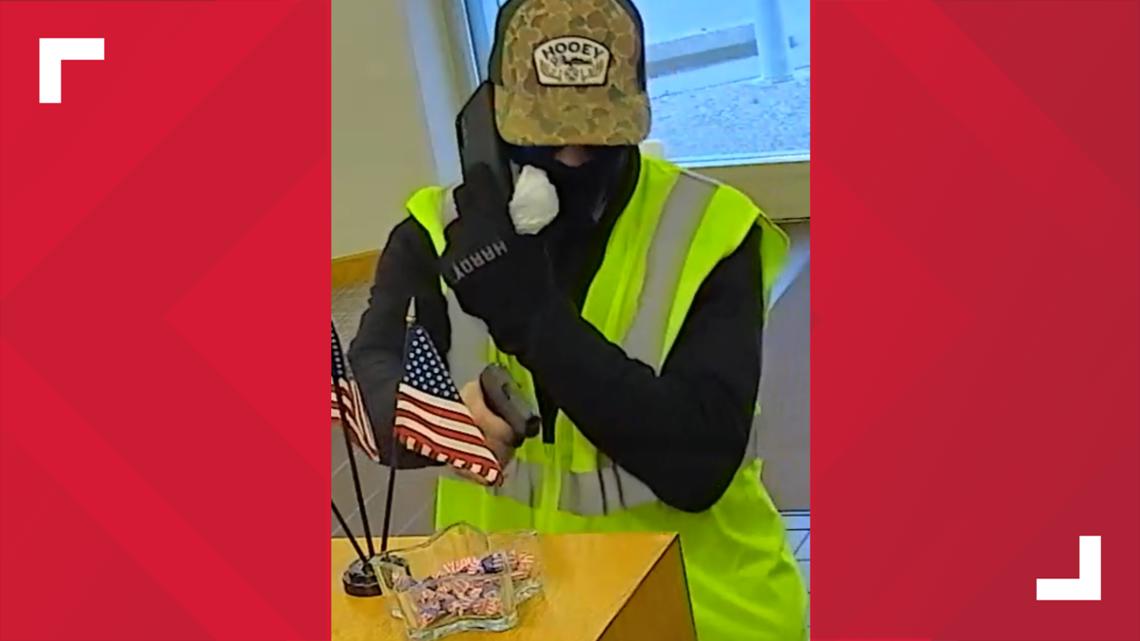 FBI seeks "High-Vis Heister" for armed bank robbery