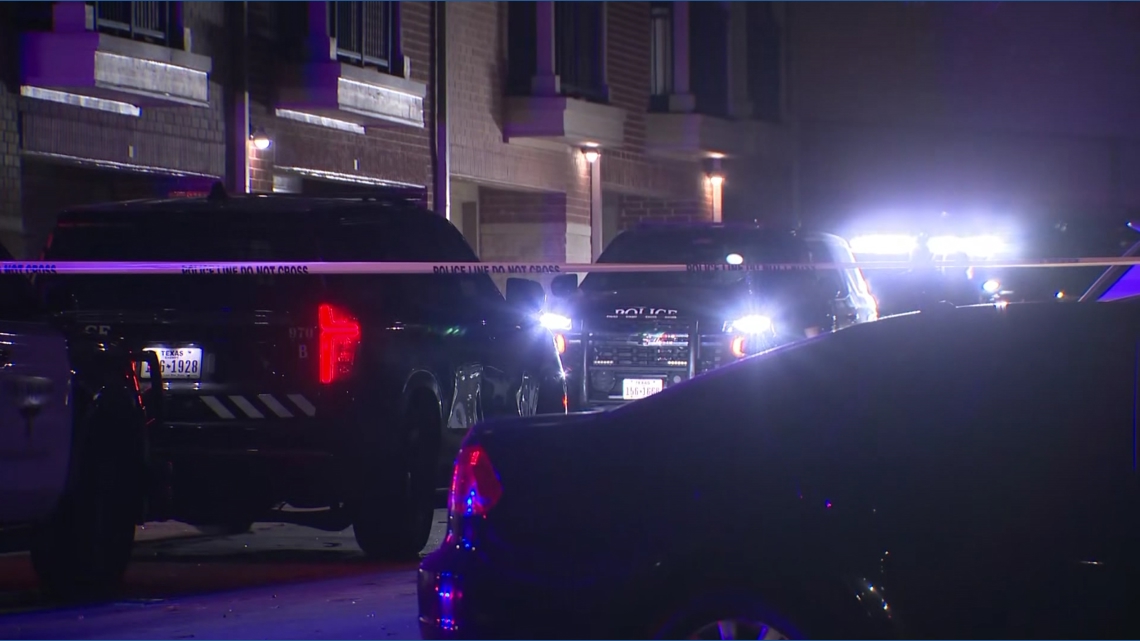 1 person killed, another injured in shooting near downtown Fort Worth, police say