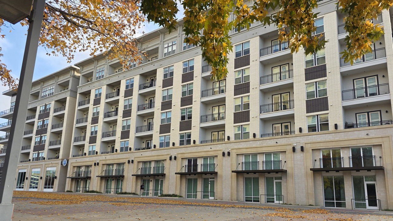 Zillow’s ‘Singles Tax’ Highlights Cost Of Living Alone — See How Dallas Rent Compares