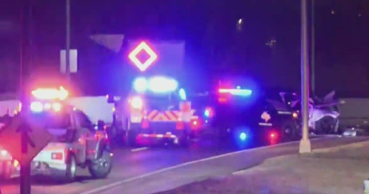 1 killed, injuries reported following wrong-way crash on Dallas North Tollway, DPS says