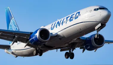 United Airlines Boeing 737 MAX 8