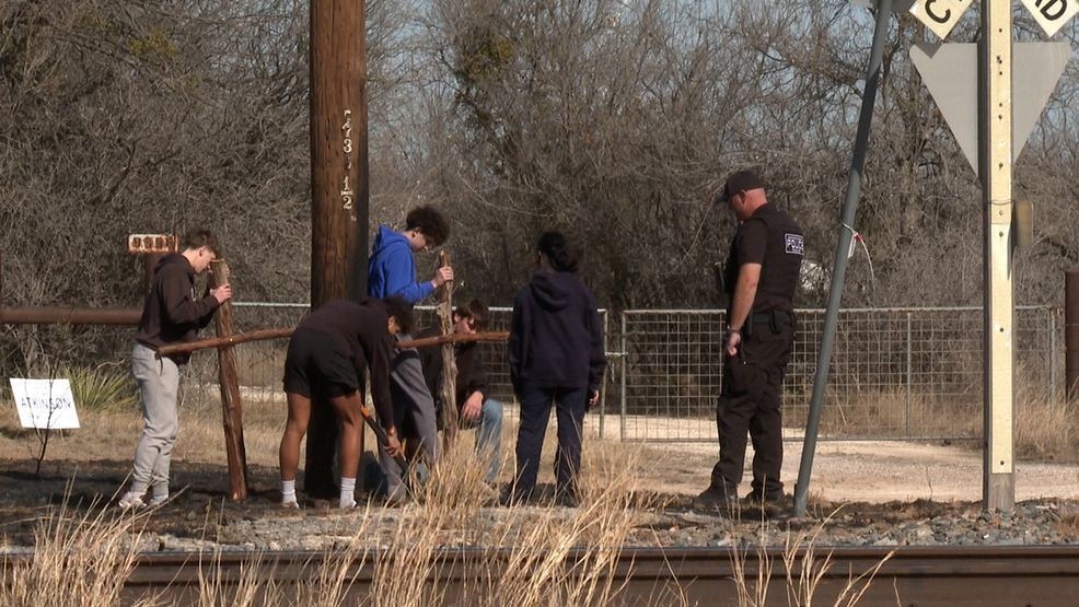 Allen told us that this tragic loss is something the whole community is feeling. (KTXS/Jackson Burlison)