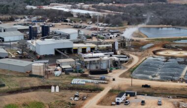 Texas attorney general sues factory over bad smell