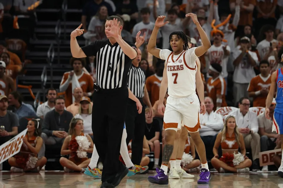 AUSTIN, TX – FEBRUARY 07: Guard Simeon Wilcher #7 of the Texas Longhorns reacts to a foul call he disagrees with during the SEC college basketball game between Texas Longhorns and Ole Miss Rebels on February 7, 2026, at Moody Center in Austin, TX. (Photo by David Buono/Icon Sportswire via Getty Images)