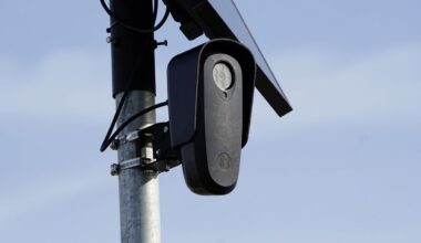 A Flock license plate reader camera. (Spectrum News 1/Mason Brighton)