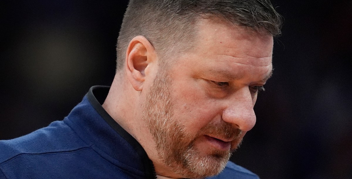 Chris Beard returns to Austin as Texas hosts reeling Ole Miss