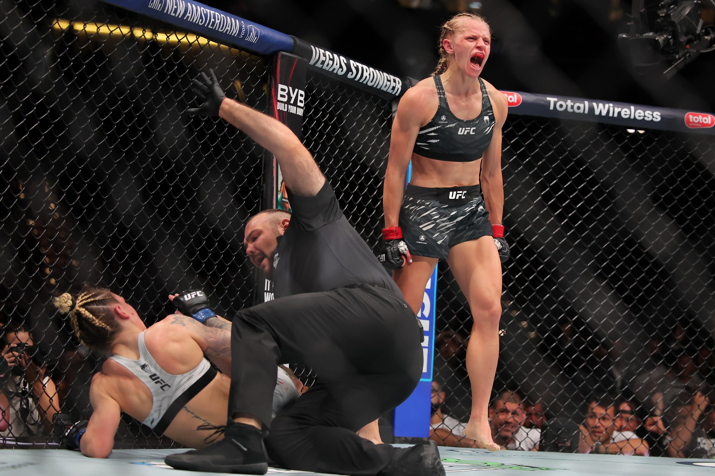 Carli Judice will look for back to back finishes at UFC Houston.