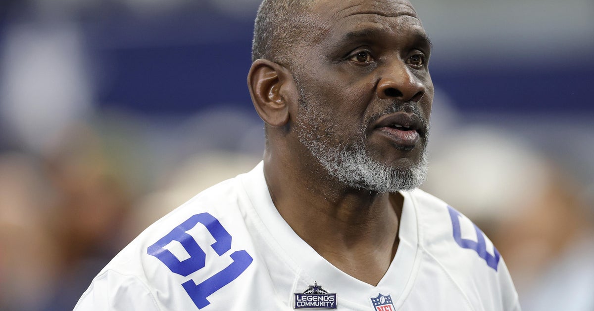 Dallas Cowboys great Nate Newton salutes President Trump after pardon: "Thank you sir"