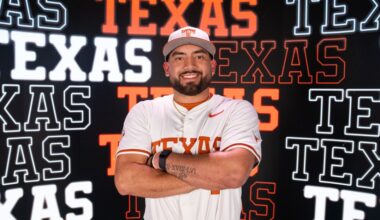 No. 3 Texas hosts Lamar in season’s first midweek matchup