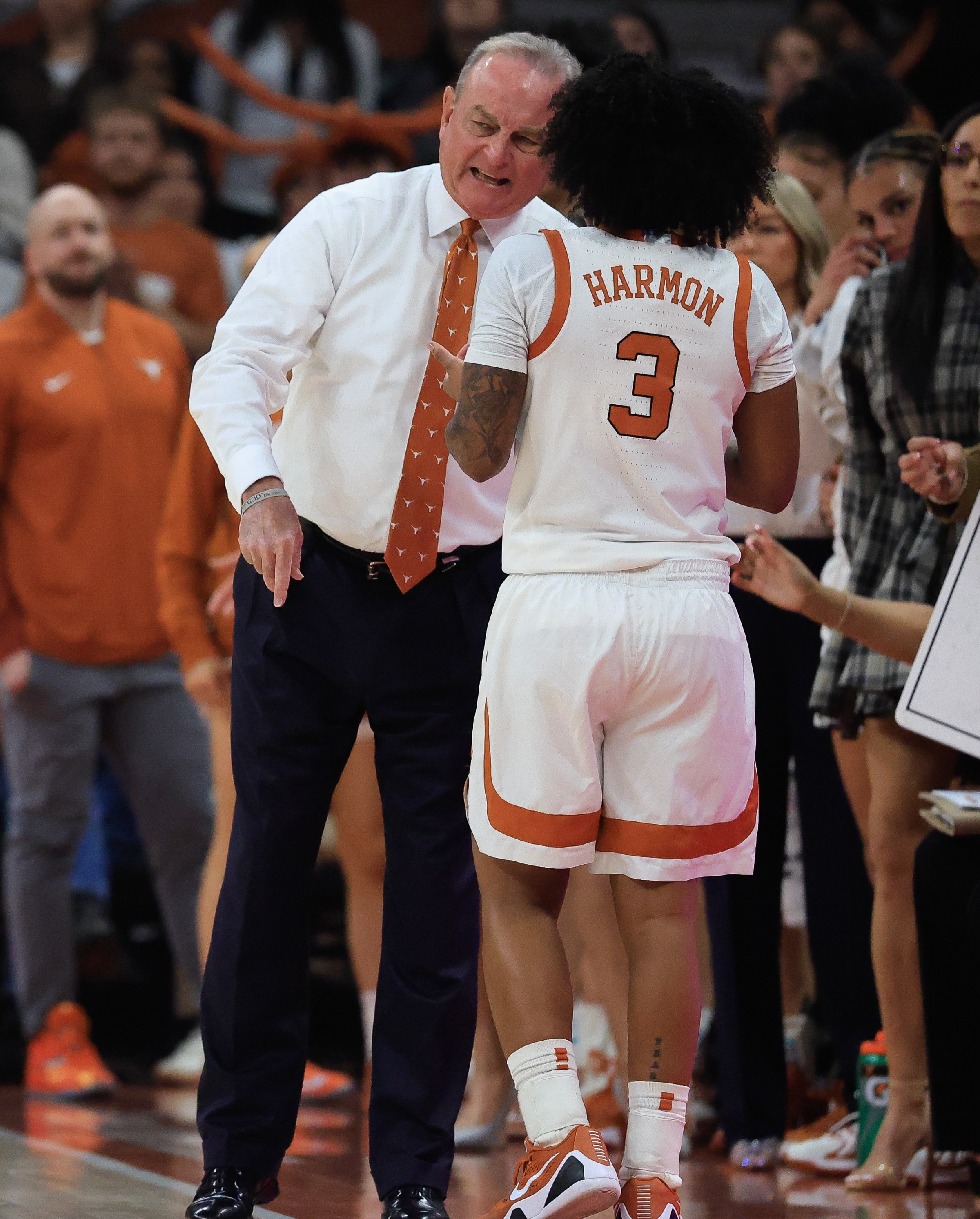 Head coach Vic Schaefer relies on Rori Harmon to captain the Longhorns’ elite defense.