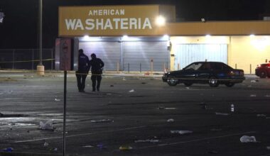 1 killed, 5 injured in Homestead-area shootout, Houston Police say