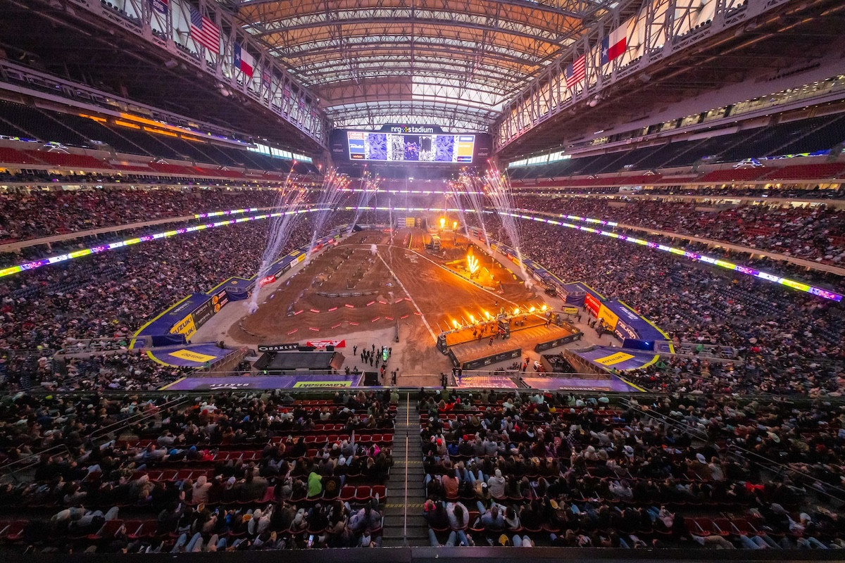 Supercross : Results From Houston, Texas - Roadracing World Magazine
