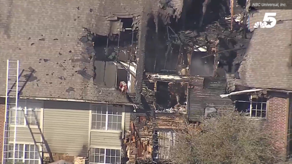 24 residents displaced after fire at Arlington apartment complex