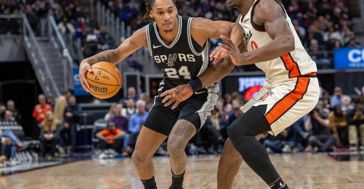 It’s time for Basketball: San Antonio Spurs at Detroit Pistons