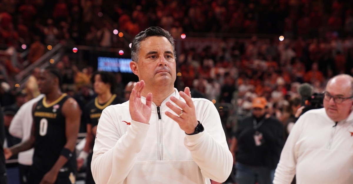 Inside the unexpectedly elite Texas offense under Sean Miller