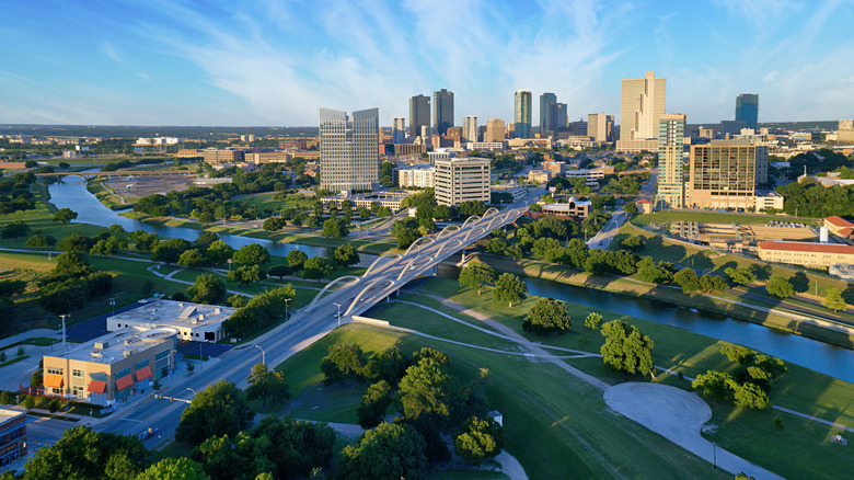 An areal overview of the city of Ft Worth, Texas