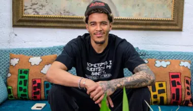 San Antonio Spurs waive Jeremy Sochan