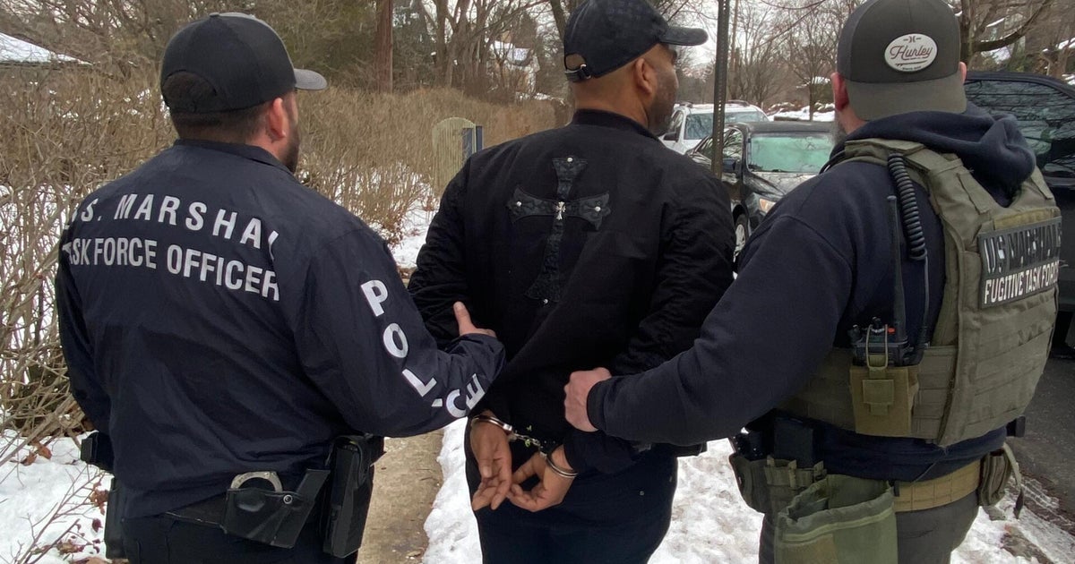 Pennsylvania middle school employee wanted in Texas on child sex assault charges arrested