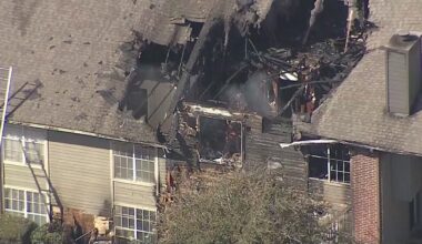 Crews respond to 3-alarm fire at Arlington apartments – NBC 5 Dallas-Fort Worth