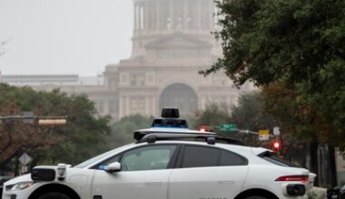 Opinion: I was mayor when self-driving cars came to Austin. Here’s what New York should know.