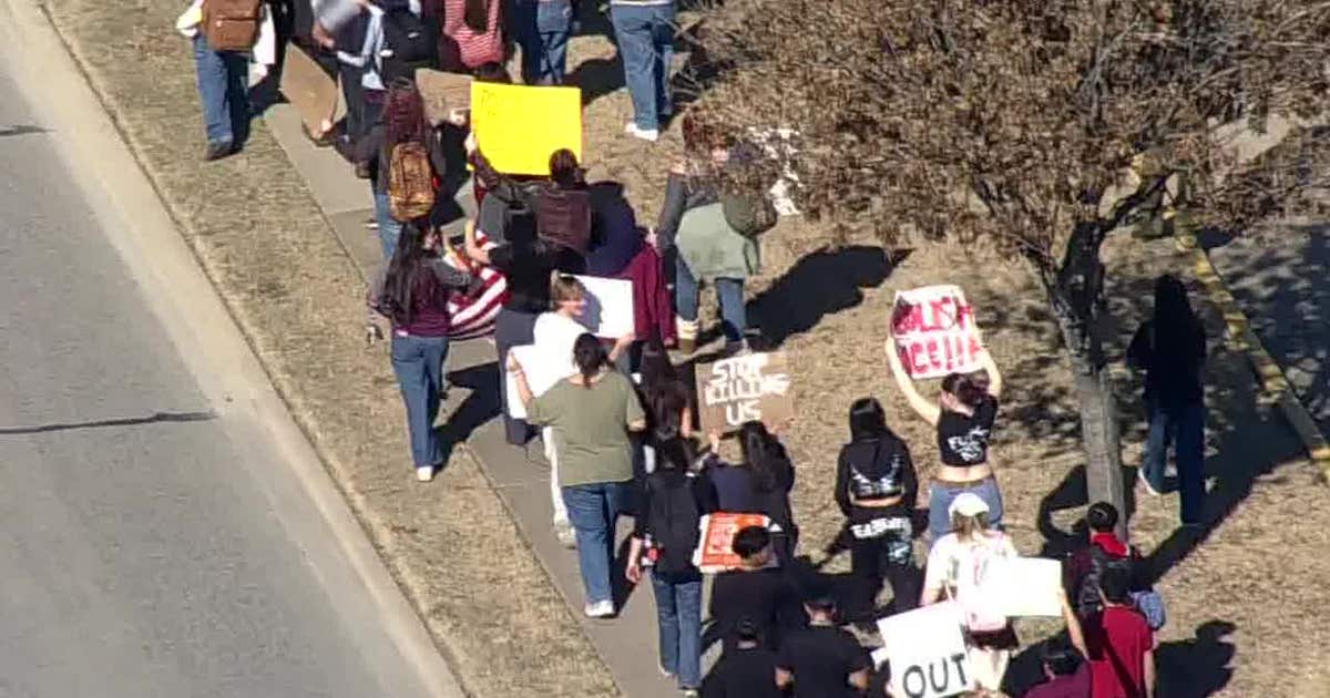 North Texas students walk out of class to protest ICE