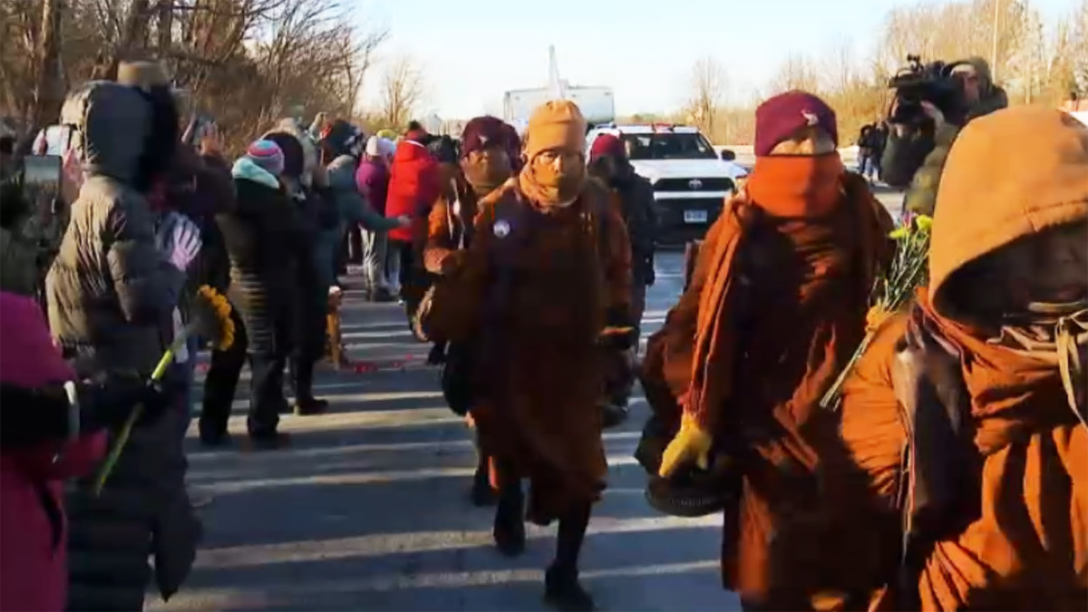 Monks on ‘Walk for Peace’ from Texas reach Northern Virginia – NBC4 Washington