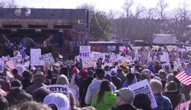 Thousands gather in Austin to protest ICE operations