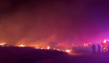 Texas Panhandle fires burn more than 30,000 acres