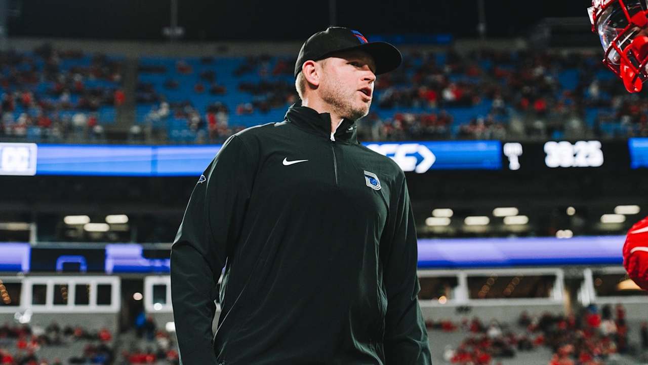 Cowboys hire Scott Symons as inside linebackers coach