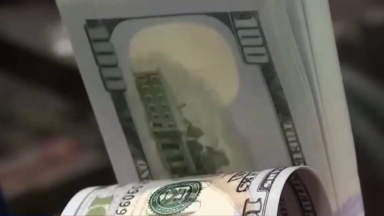 Valentine's Day scams to watch out for