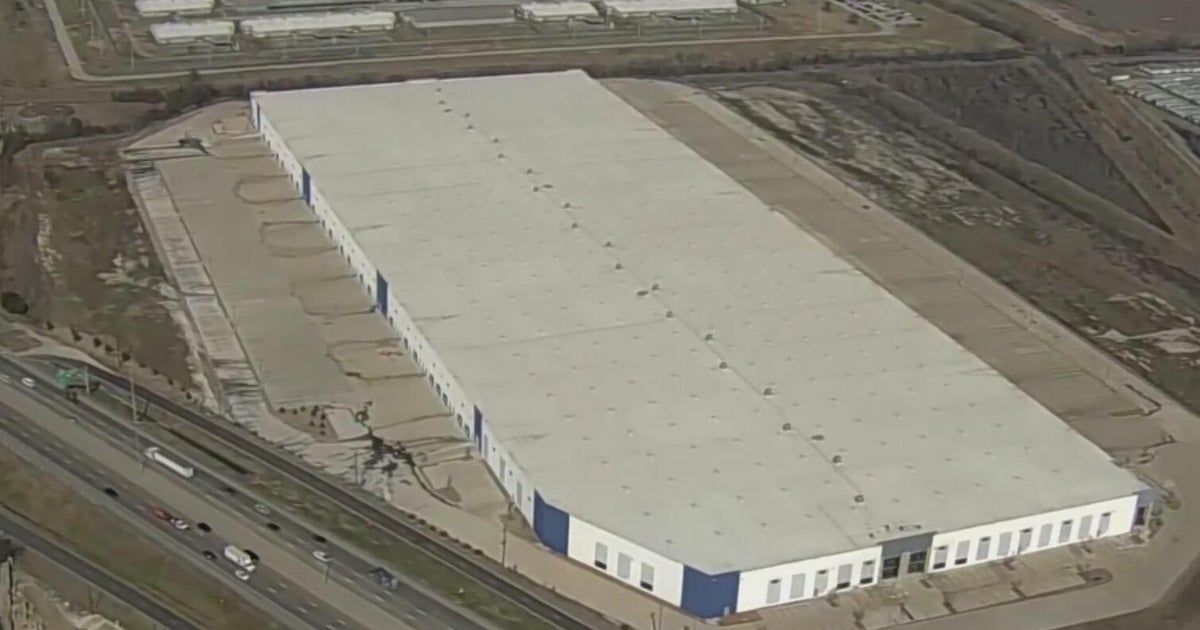 Massive Dallas-area warehouse will not be used as an ICE detention center, developer says