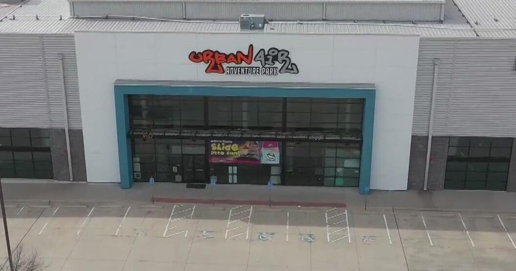 Videos show chaos outside north Fort Worth Urban Air after fake teen event spreads online