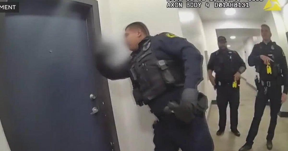 New video shows moments before fatal Dallas police shooting after a reported knife threat