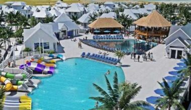 Spoonbill Bay to open in Port Aransas with water park