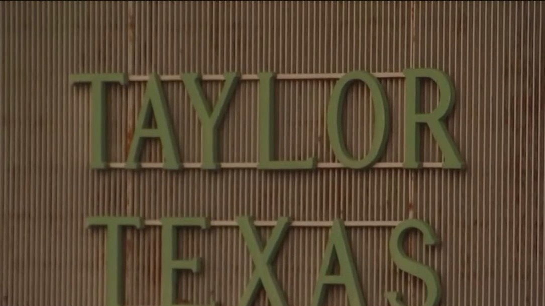Taylor announces police chief finalists, including former Austin police chief