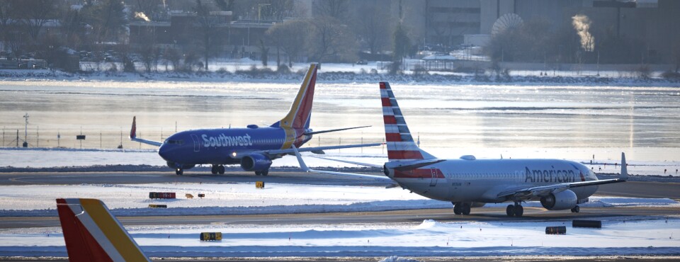 Senate Democrats Connect El Paso Aviation Incident to DCA Crash