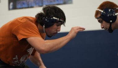 10 Carroll wrestlers qualify for State, Nino and Bellino aim for another medal