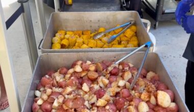 TAMUCC students celebrate Fat Tuesday with shrimp boil, jazz music