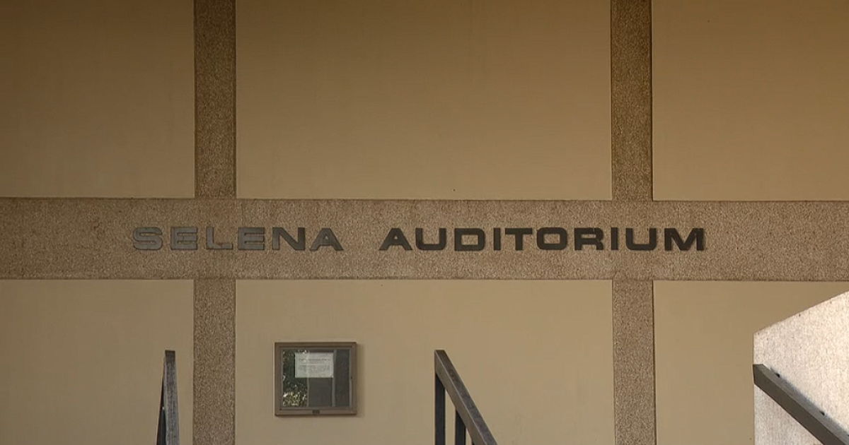 OSHA investigates fatal fall at Selena Auditorium
