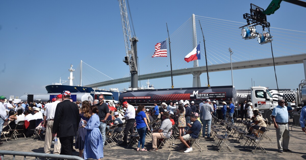 Trump visits the Port of Corpus Christi