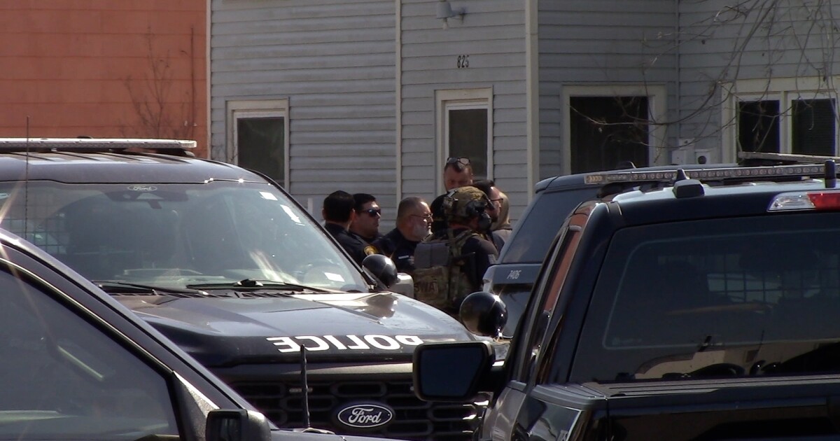 Welfare check leads to standoff with CCPD and SWAT in Bay Area neighborhood