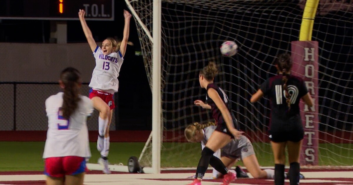 Gregory-Portland's lone goal holds off Flour Bluff, taking district lead