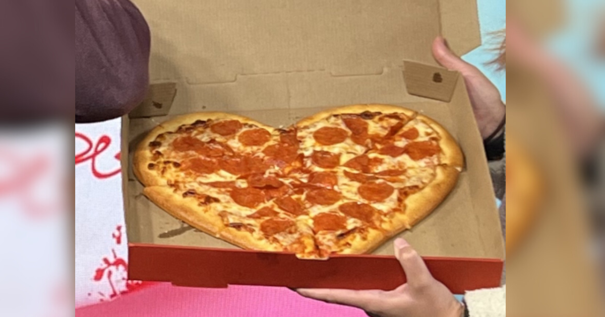 Peter Piper Pizza returns with heart-shaped pizzas