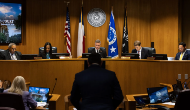 New rules limit public speaking, discussion topics at Tarrant County Commissioners Court