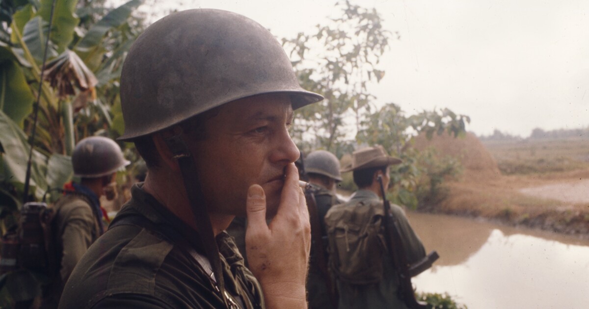 Legendary journalist, Fort Worth native Bob Schieffer returns to Vietnam in new UTA exhibition