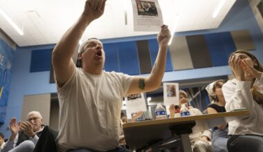 Austinites demand police, city leaders do more to resist ICE