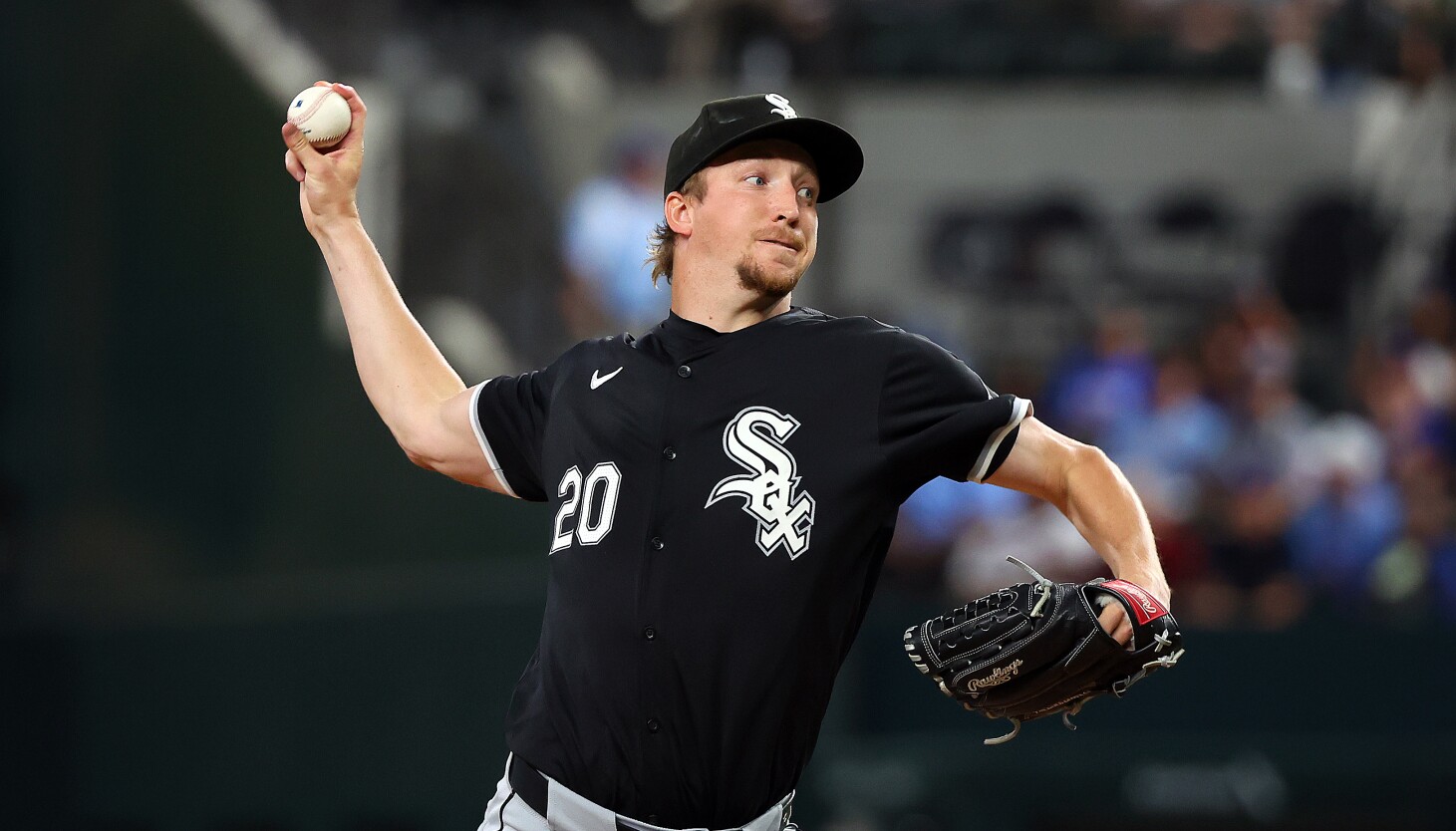 White Sox bring back Erick Fedde to compete for spot in rotation