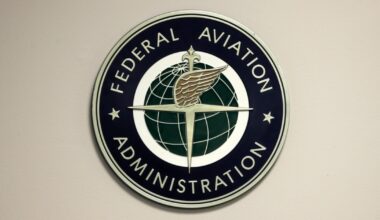 FAA closes airspace around El Paso, Texas, for 10 days, grounding all flights