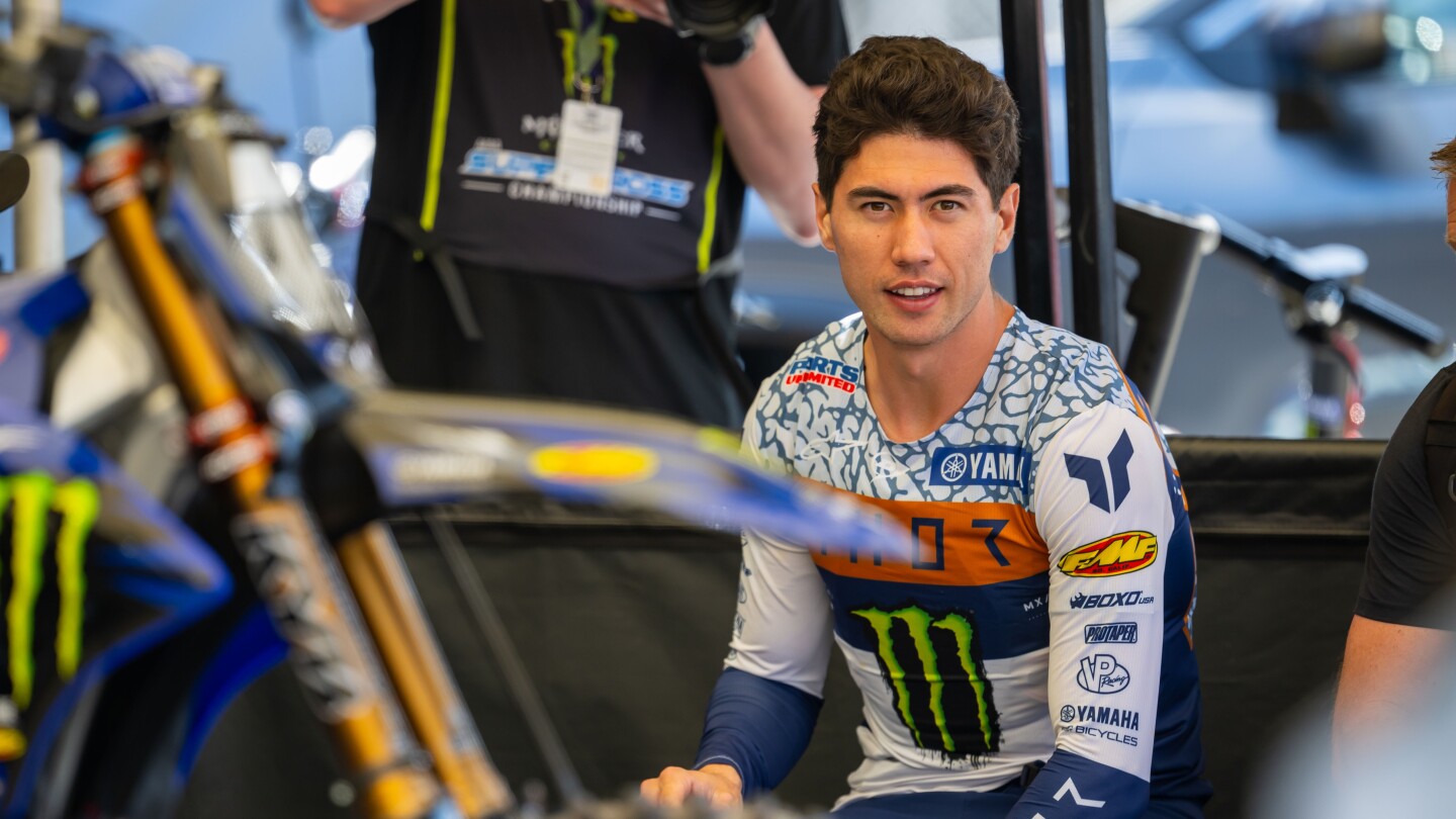 SuperMotocross 2026 Round 7, Arlington, 250 Qualification Live Updates: Pierce Brown edges Cole Davies in Q1